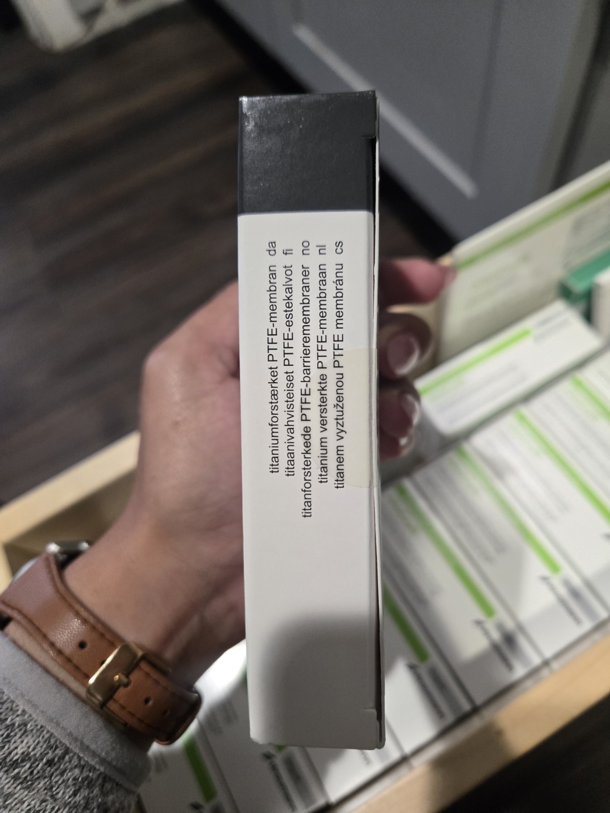 TI-reinforced PTFE membrane