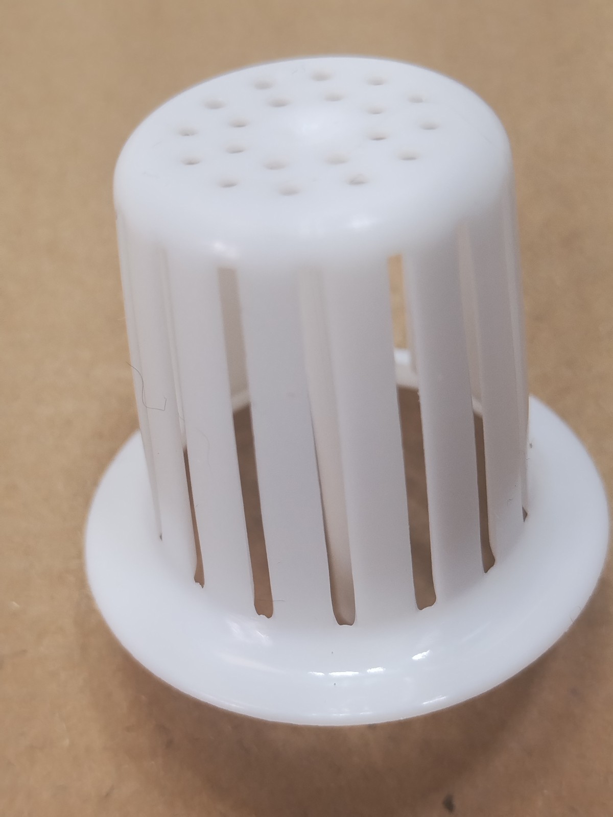 Benco Dental Disposable Evacuation Traps 1-5/8″, P/N 5355-993 Box of 123 – READ!
