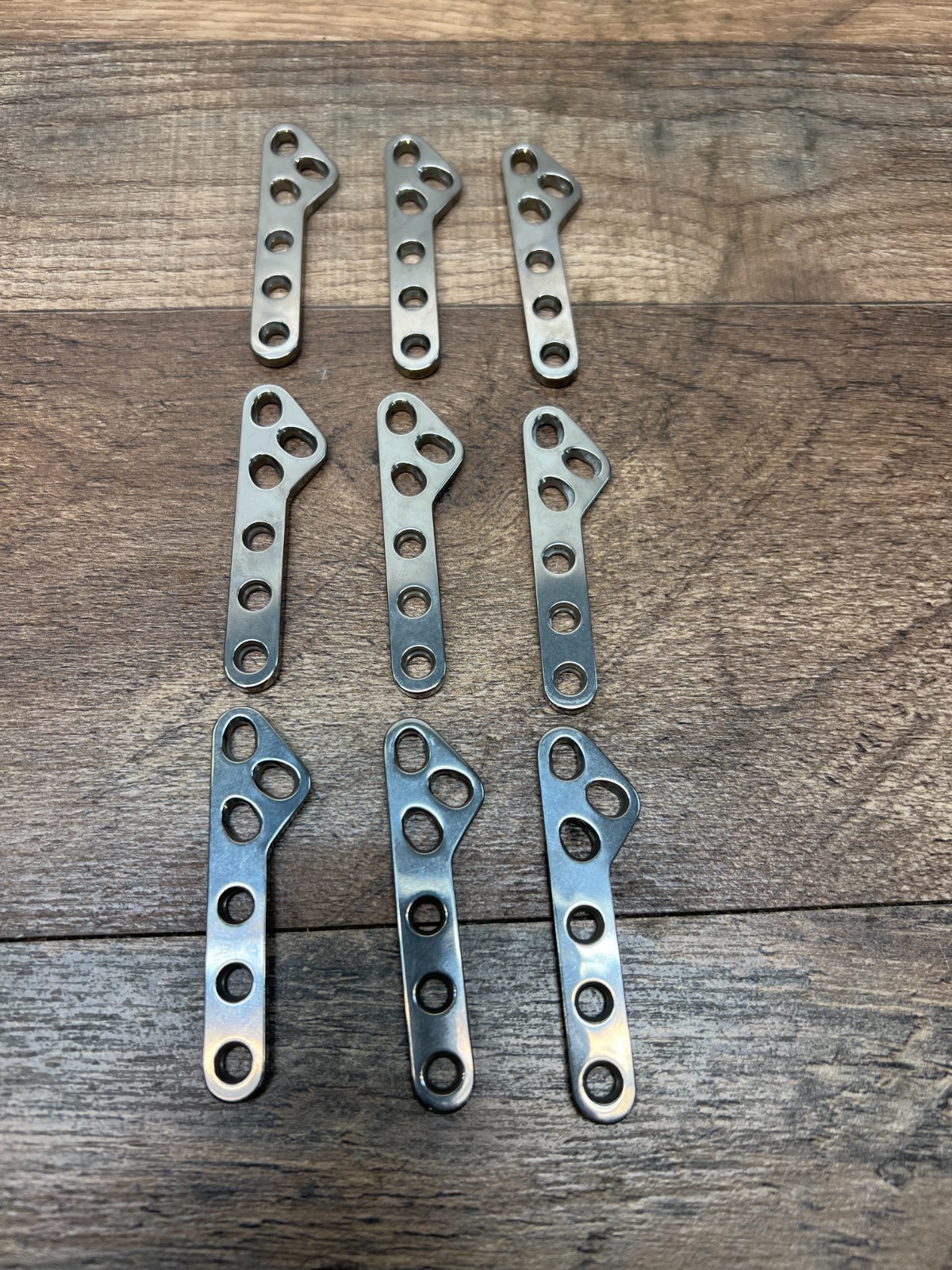 Lot of 9 Sklar Veterinary TPLO Bone Plates, Left Side Only, 2-1/2″ x 5/8″