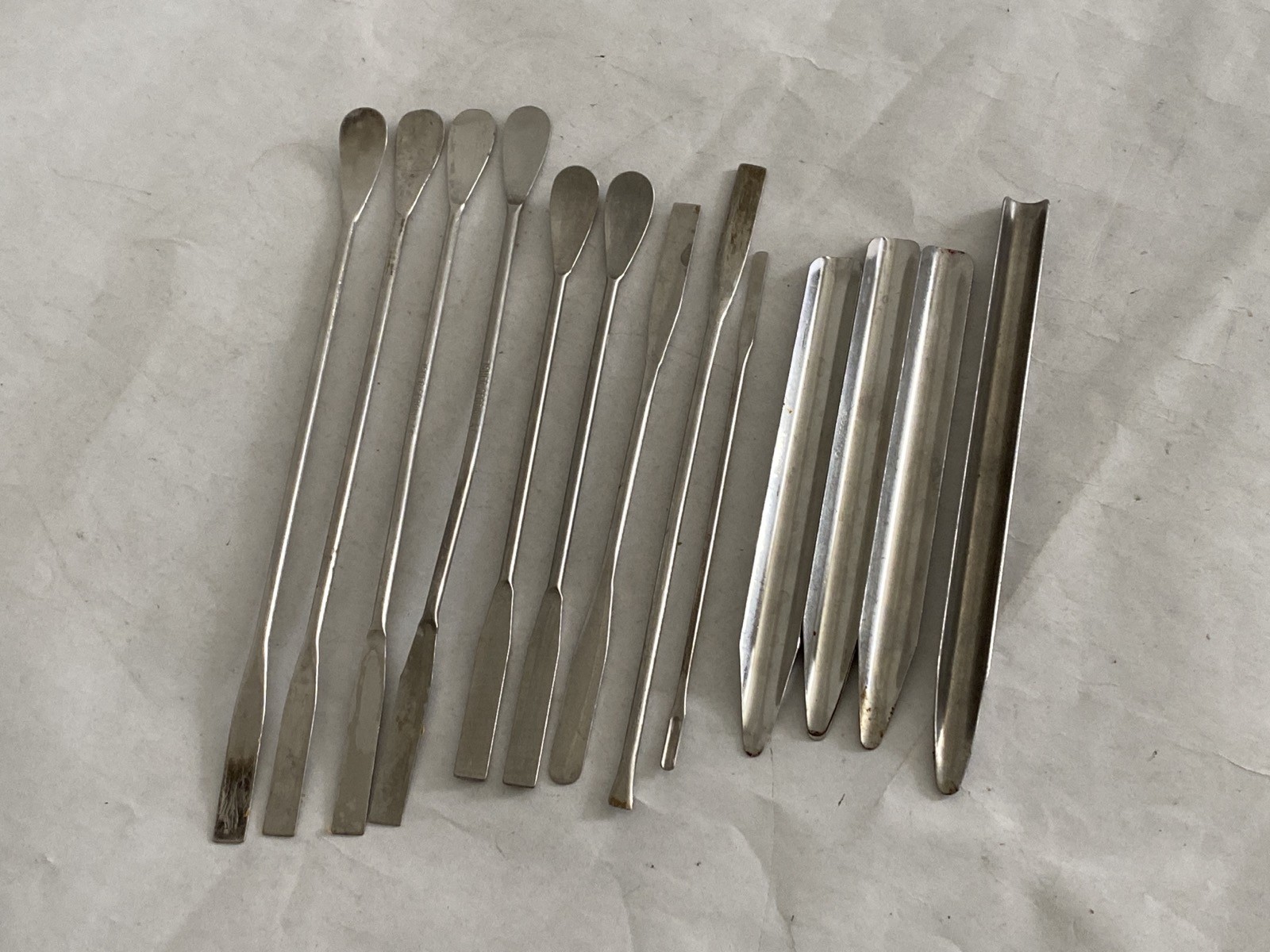 Used (13 Pc) Mixed Lot of Laboratory Stainless Steel Spatulas & Scoops