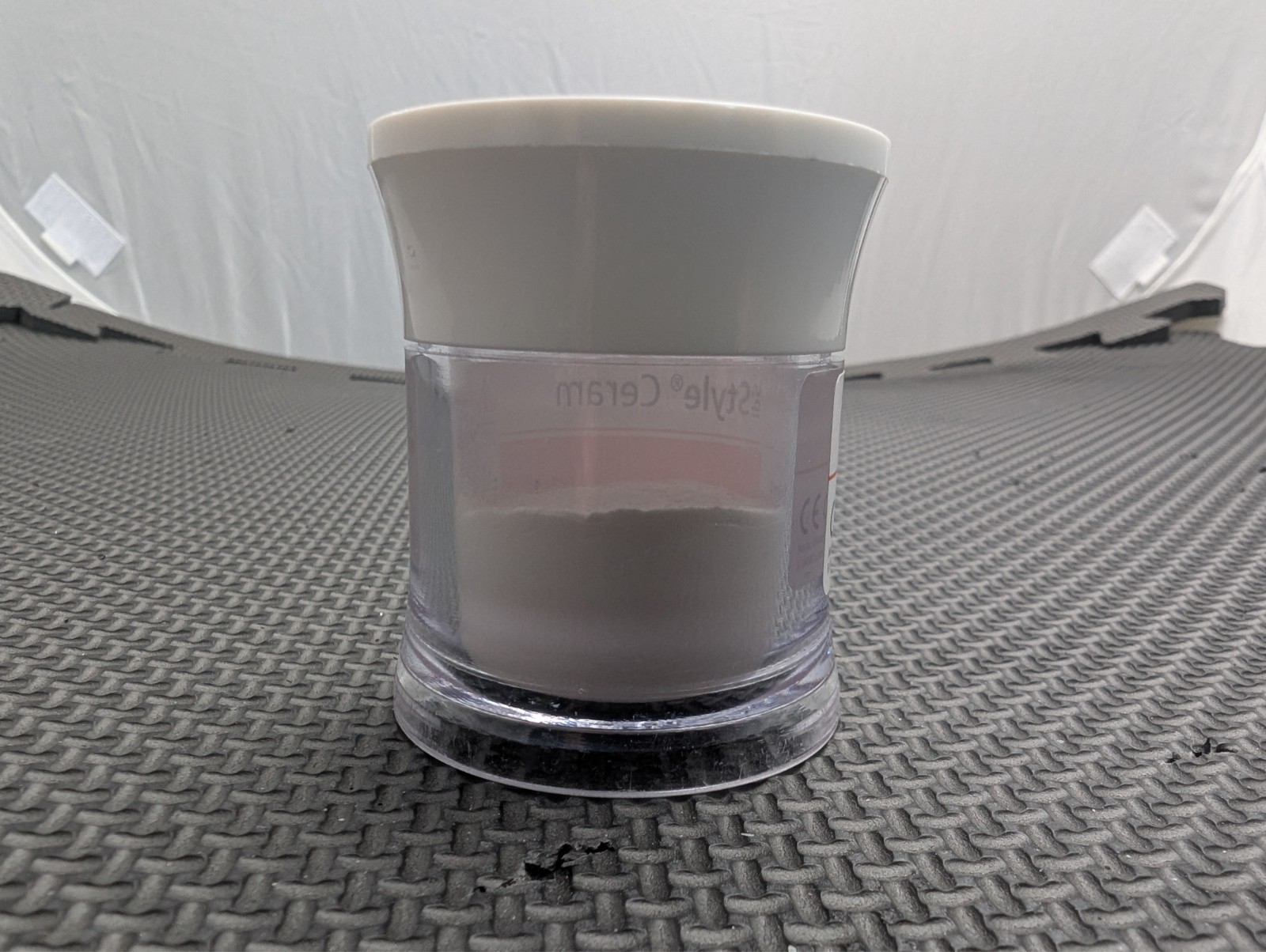 Ivoclar IPS Style Ceram Dentin A1/I1 – used