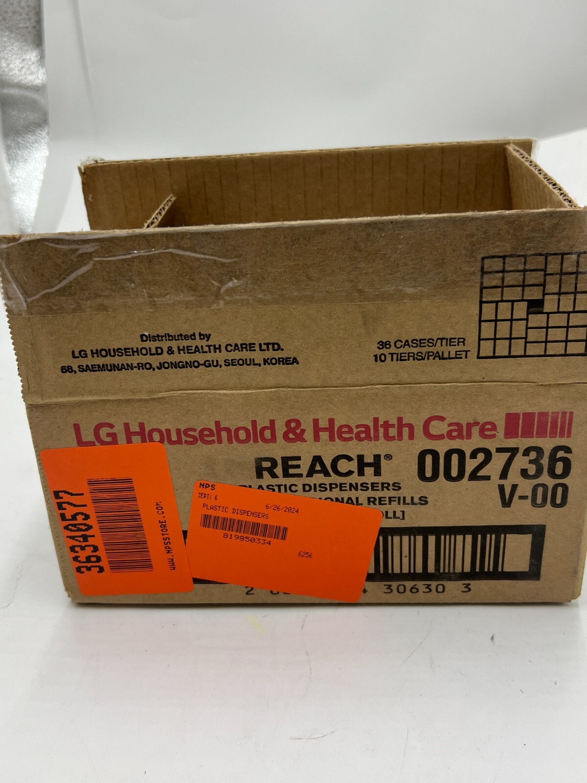 Box Of 12 LG H&H USA, Inc. Empty Plastic Floss Dispenser 002736 LOT: 0654T