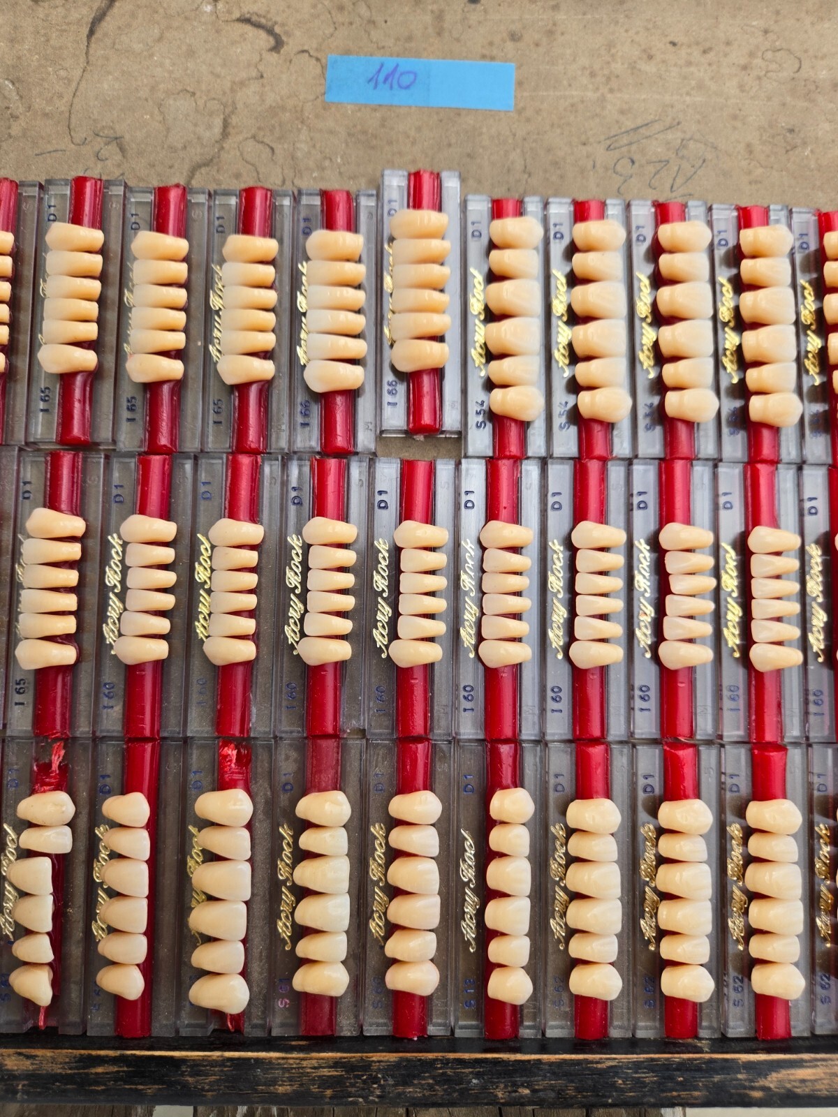 Dental Acrylic teeth 60 cards of 6 Acry Rock Italy made Original (No 110)
