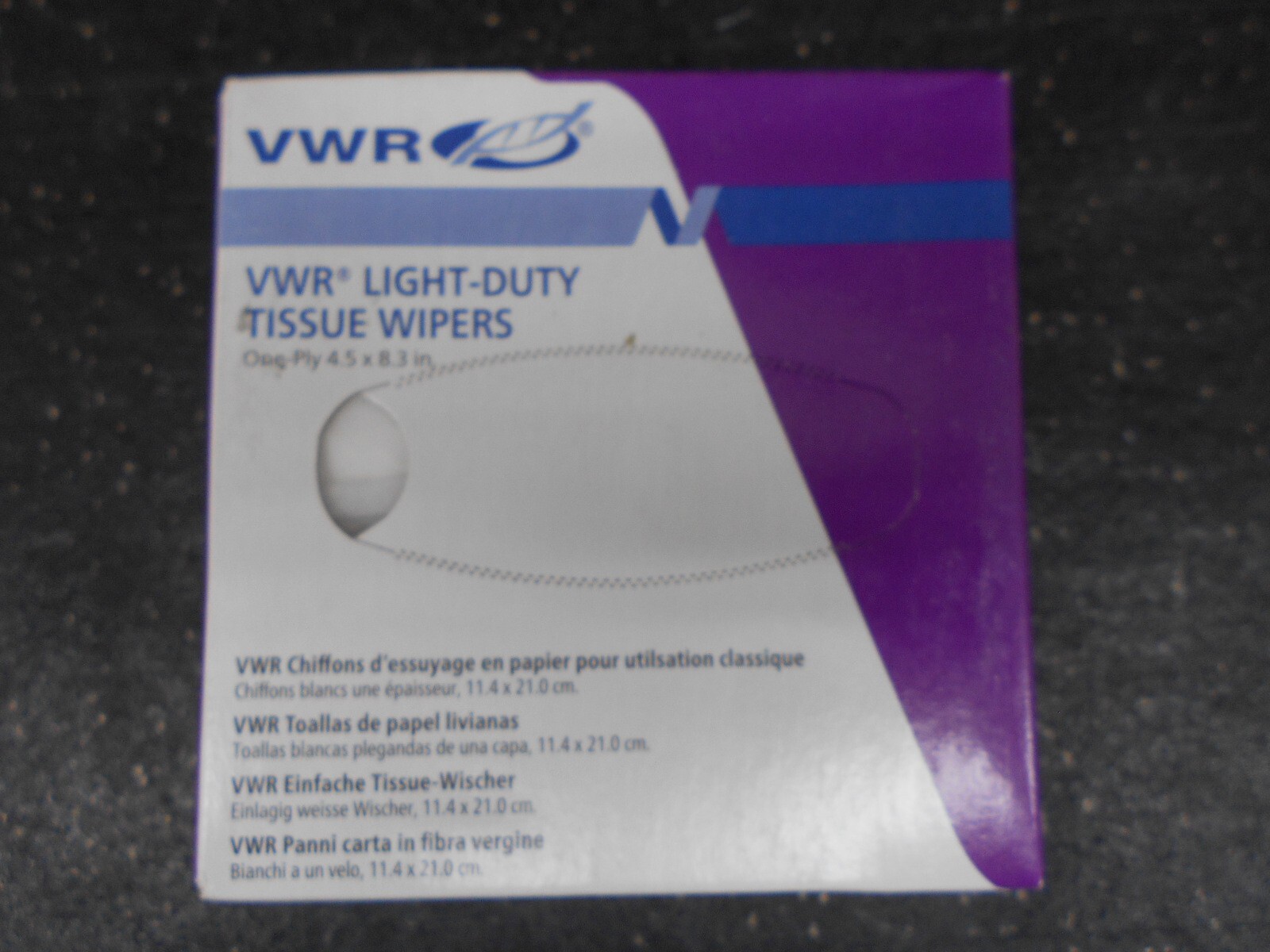 VWR LIGHT DUTY TISSUE WIPERS 82003 820 ONE PLY 4.5” x 8.3” LOT OF 560