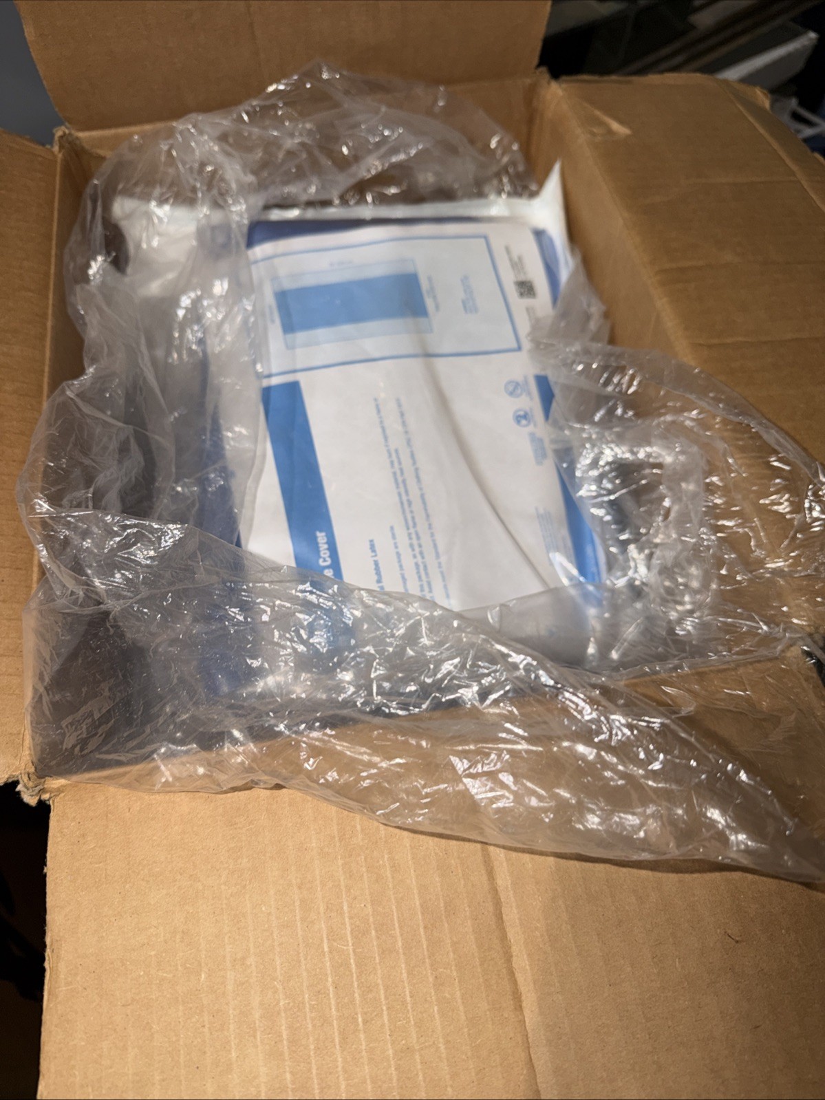 Cardinal Health 8186 Heavy Duty Table Covers 60×90 Lot of 24 Expired