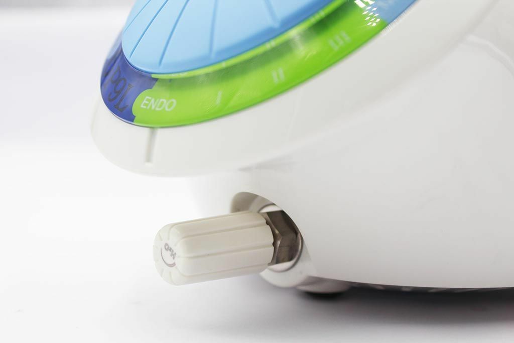 PiezoART P9 piezo scaler Endo w/ LED handpiece Buit in water reservoir w/ 6 Tips