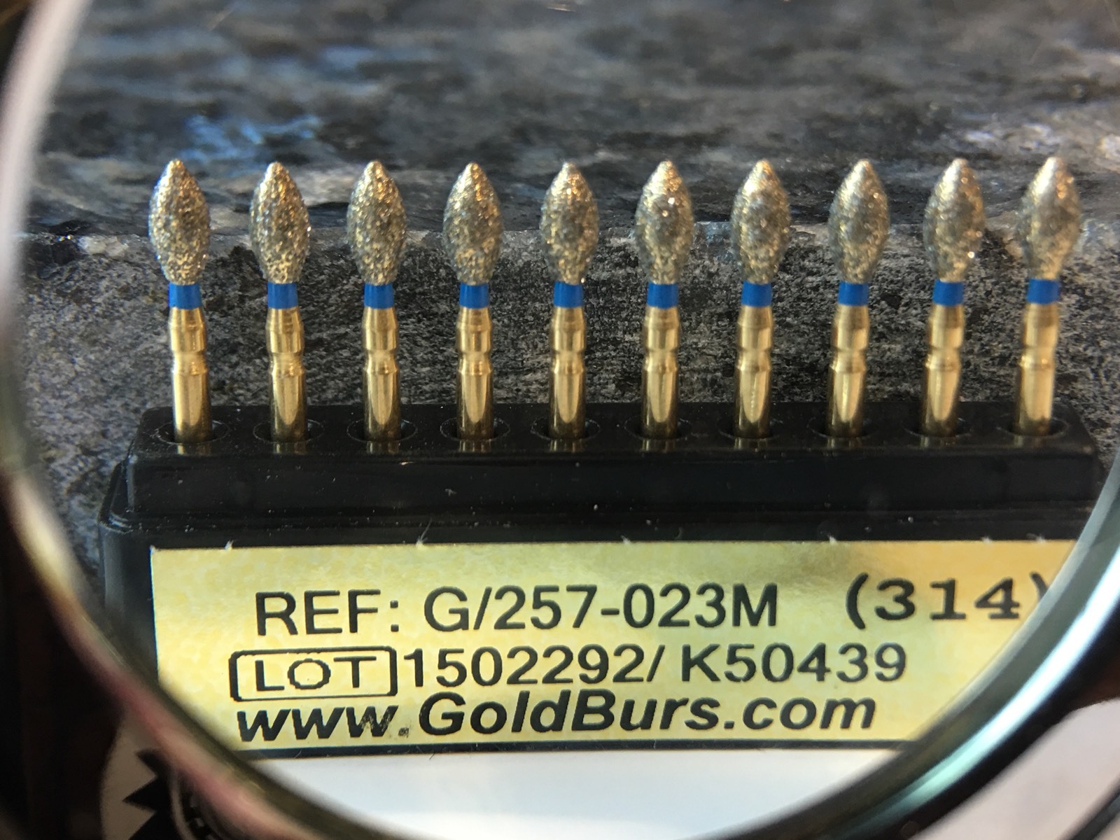 Diamond Burr Medium Grit Football Shape (368) # G/257-023M (20 Pc) Blue Strip