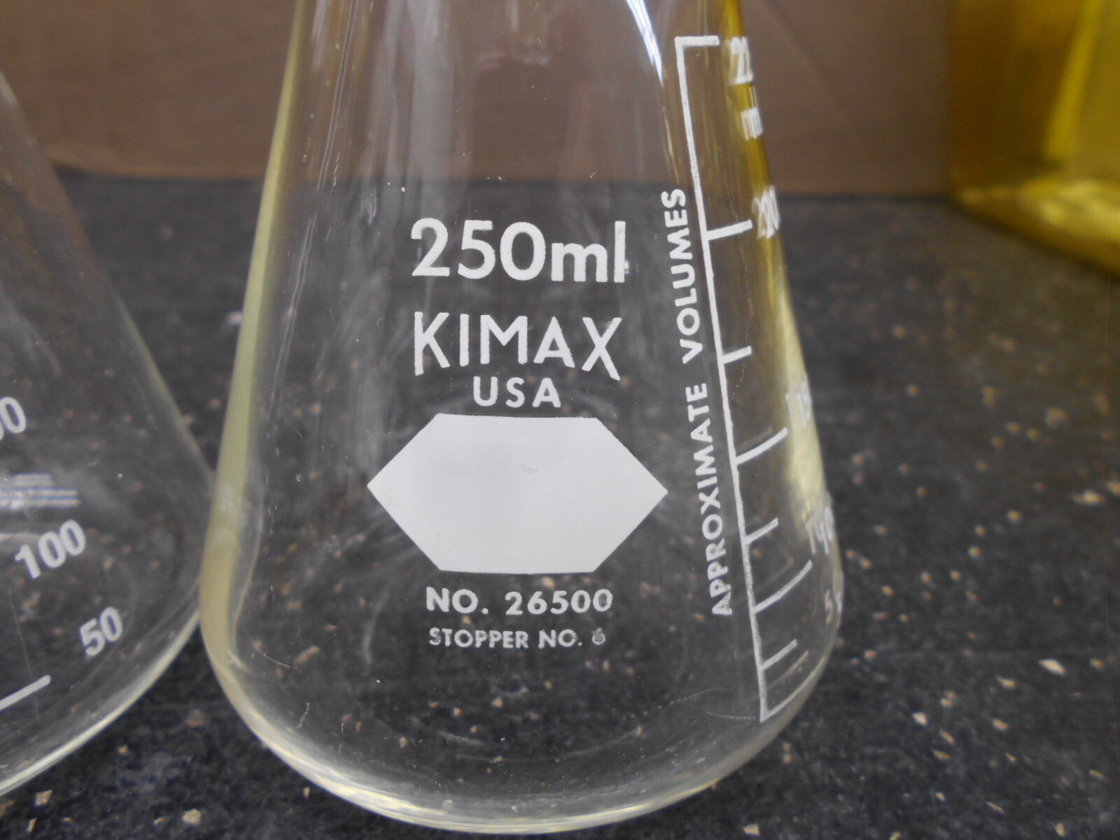 LOT OF 2 KIMBLE KIMAX 26500 250mL ERLENMEYER GLASS FLASK