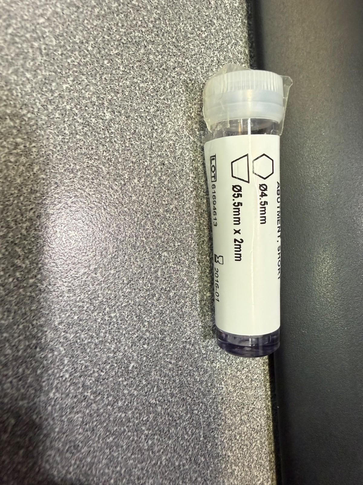 Zimmer Abutment Short 4.5mm SA452