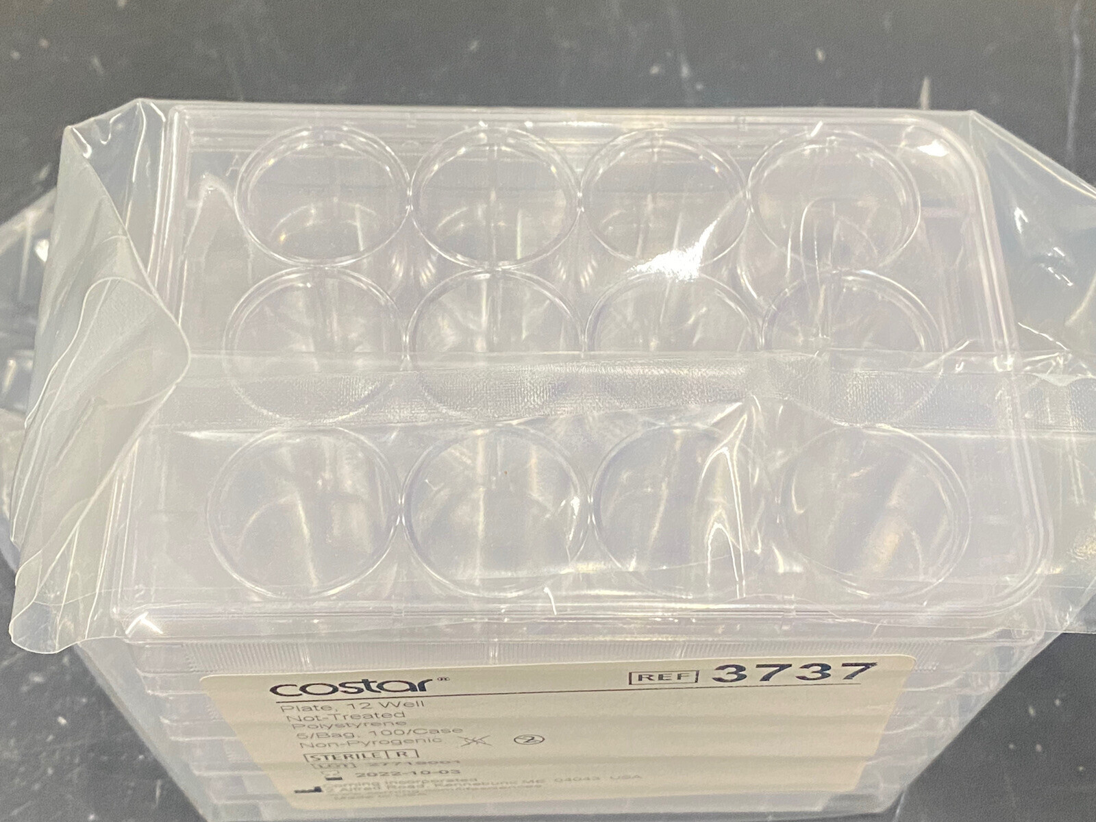 new Costar REF# 3737 – 12-Wells Clear Polystyrene Micro Plates, STERILE, 5/PK