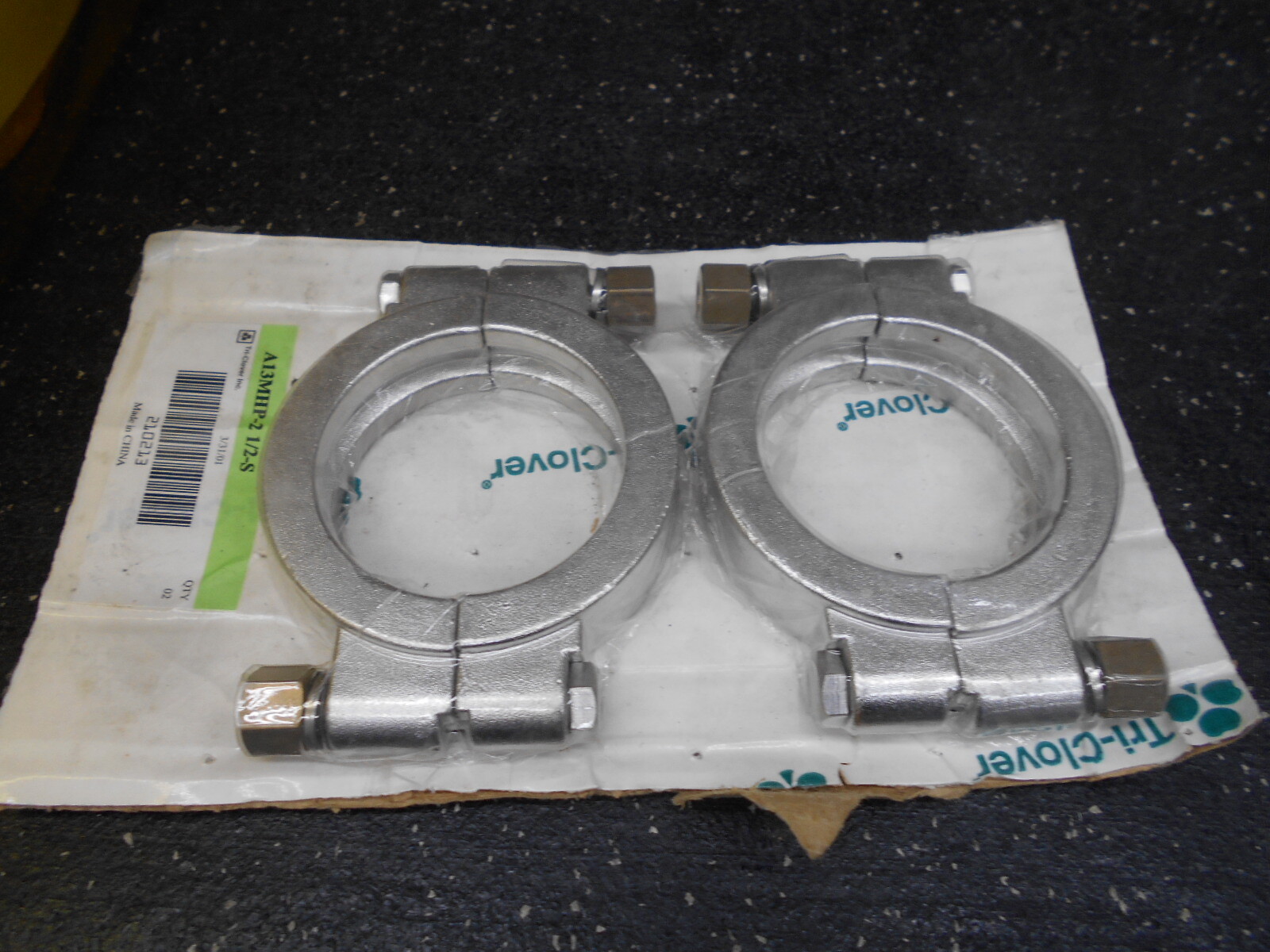 PACK OF 2 TRI CLOVER 13MHP-2 1/2-S 2 1/2″ HIGH PRESSURE HD SANITARY CLAMP