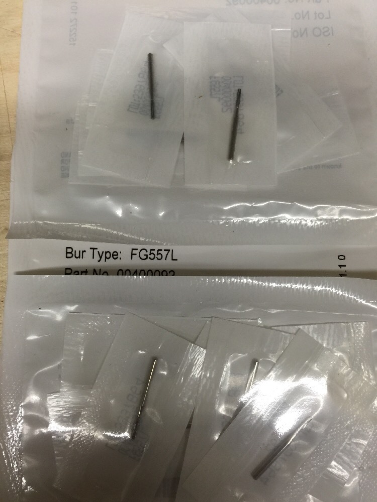 Carbide Burs FG557L, Friction Grip, Midwest Type, Made by Kerr (4×10. 40 burs)