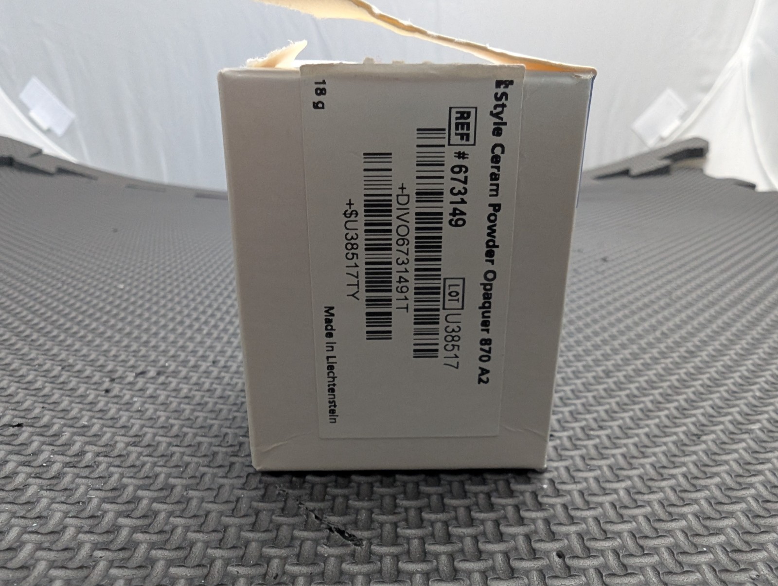 Ivoclar IPS Style Ceram Powder Opaquer 870 A2 – Used