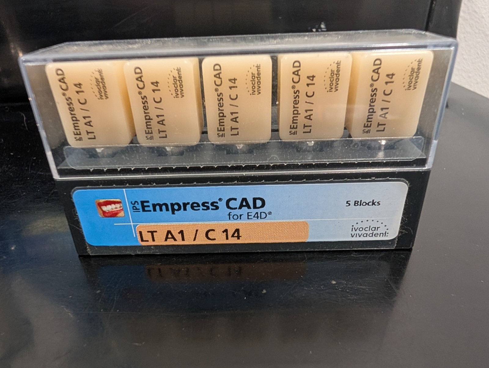 Ivoclar IPS Empress CAD For E4D LT A1 / C14 (5 Blocks) NEW