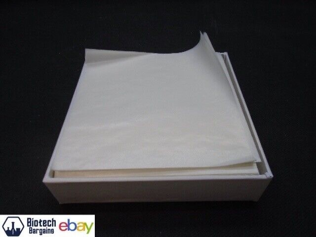 VWR Weighing Paper Lightweight 4 x 4in Square Pack of 500 Pieces 12578-165