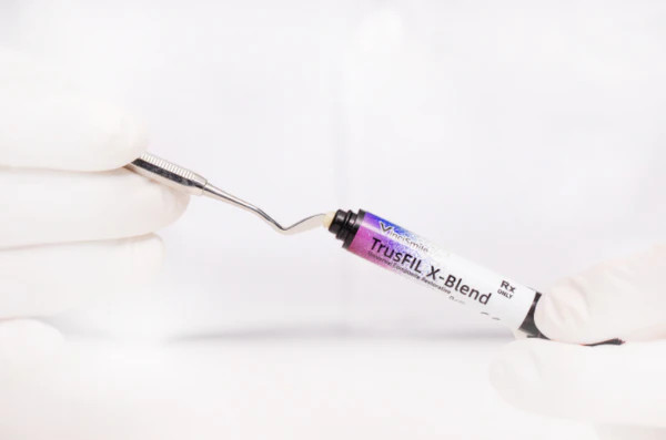 Vincismile TrusFIL X-Blend Universal Composite Restorative 4gm Tube II Free Ship