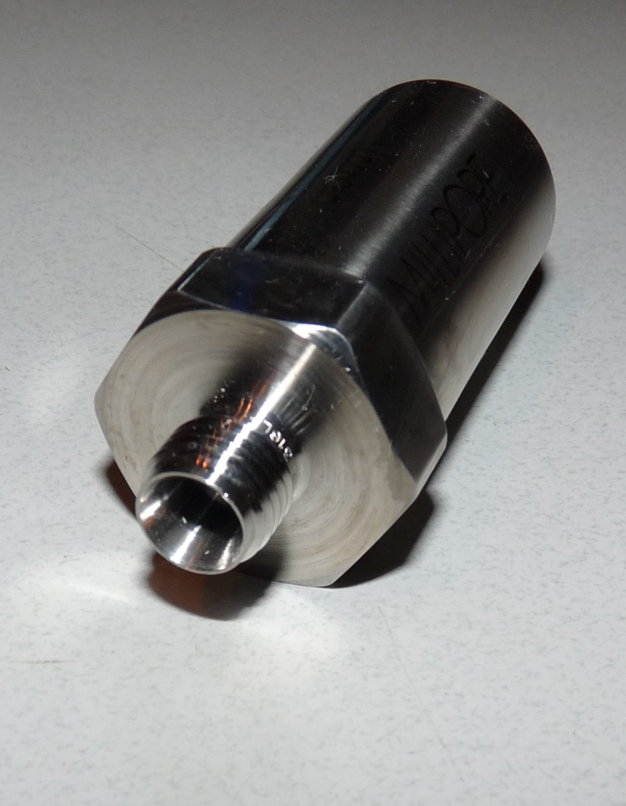 MILLIPORE WG2F01HS1 WAFERGARD 2 GAS FILTER MINIATURE 1/4″ TUBE END SWAGELOK