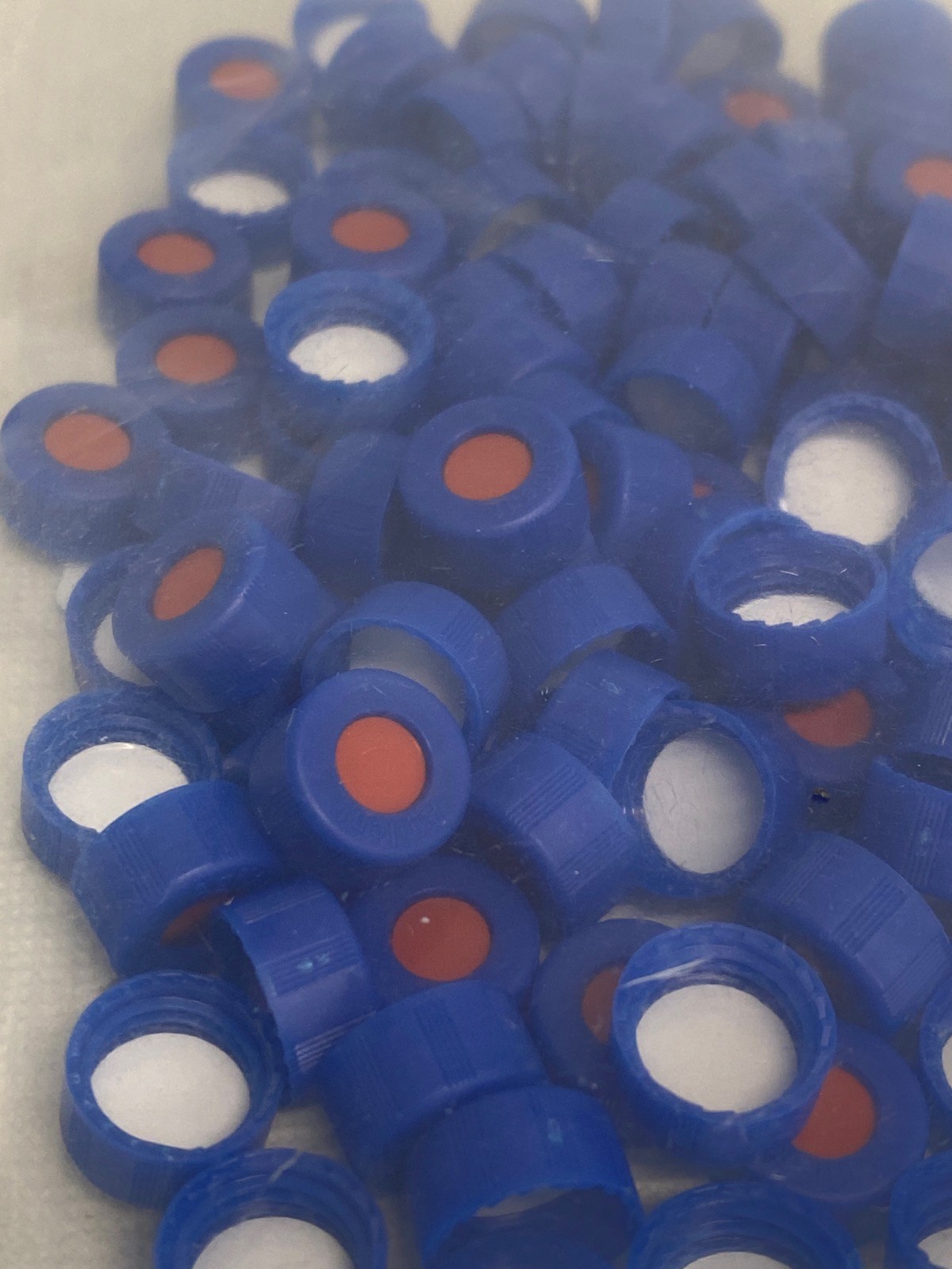 (100) AGILENT Bonded Blue Screw Caps PP 9-425 PTFE Red Silicone Septa 5190-7024