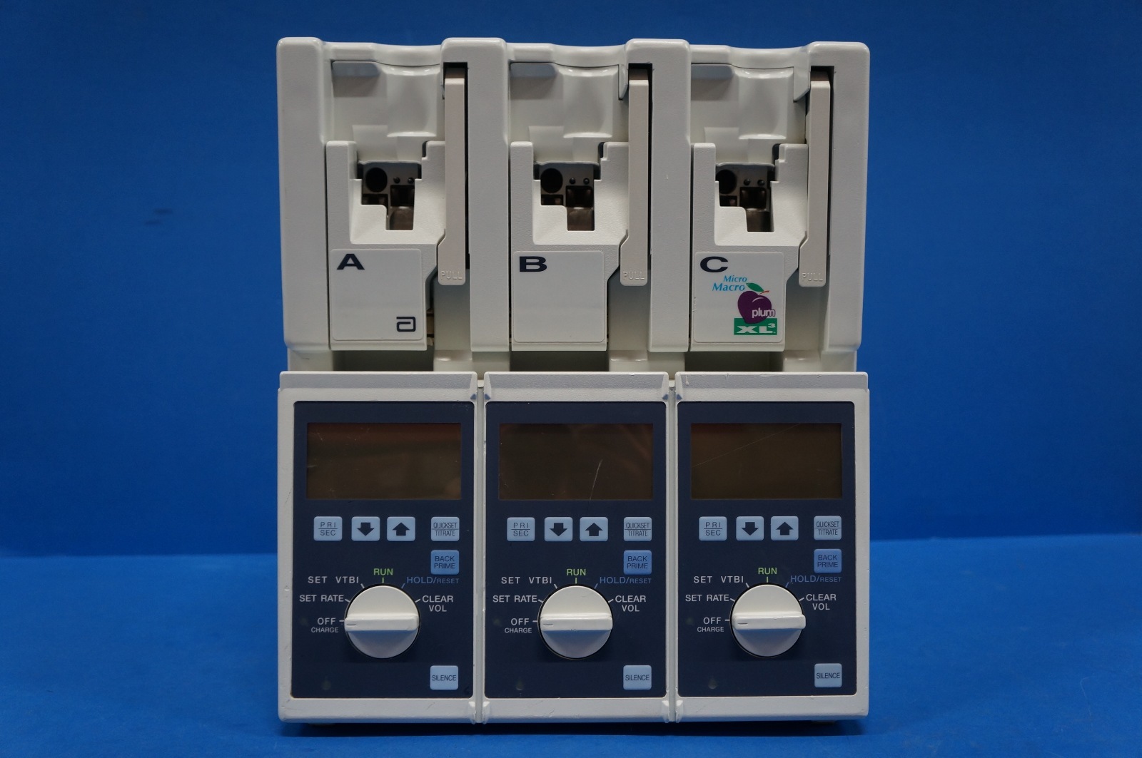 Abbott Plum XL3 Micro Macro Triple Infusion Pump System