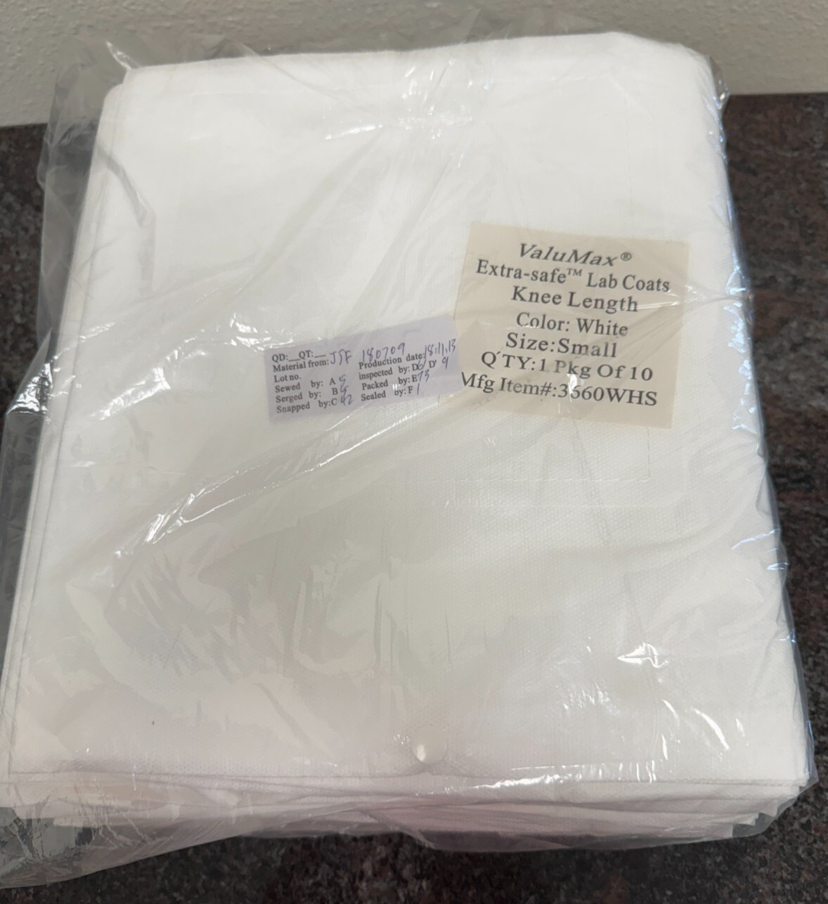 ValueMax Extra-Safe Labo Coats – Knee Length – Size Small – Lot of 10