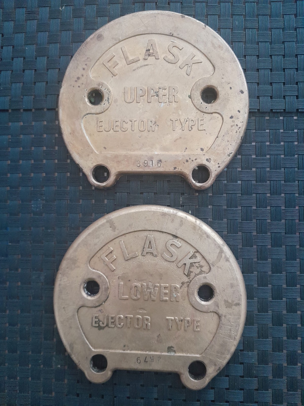 [ HANDLER ] 61 B Flask Compress with 2- Upper and Lower Ejector Type Kit USA