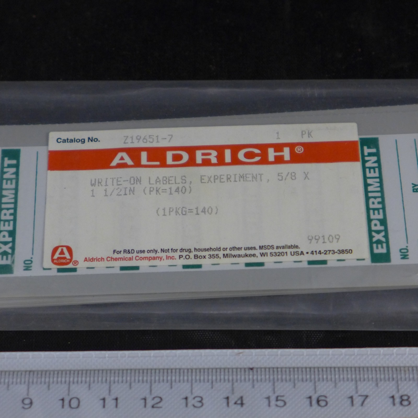 Set of 280 || ALDRICH Write-On Experiment Labels, 5/8×1.5in, Z19651-7