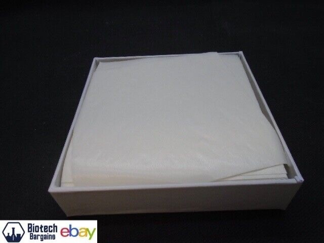 VWR Weighing Paper Lightweight 4 x 4in Square Pack of 500 Pieces 12578-165