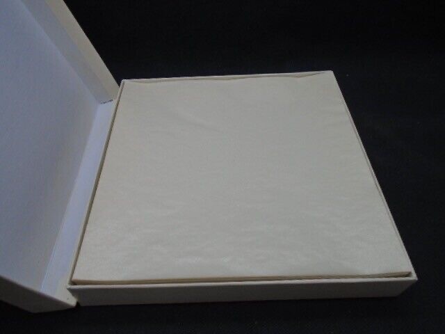 FISHER SCIENTIFIC 3×3” and 6×6” Analytical Low-Nitrogen Weighing Paper