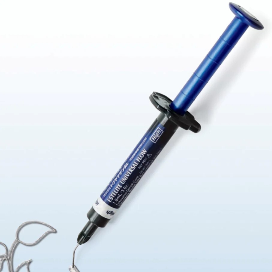 Tokuyama Palifique Universal Flow High Excellent Esthetic Flowable Composite.