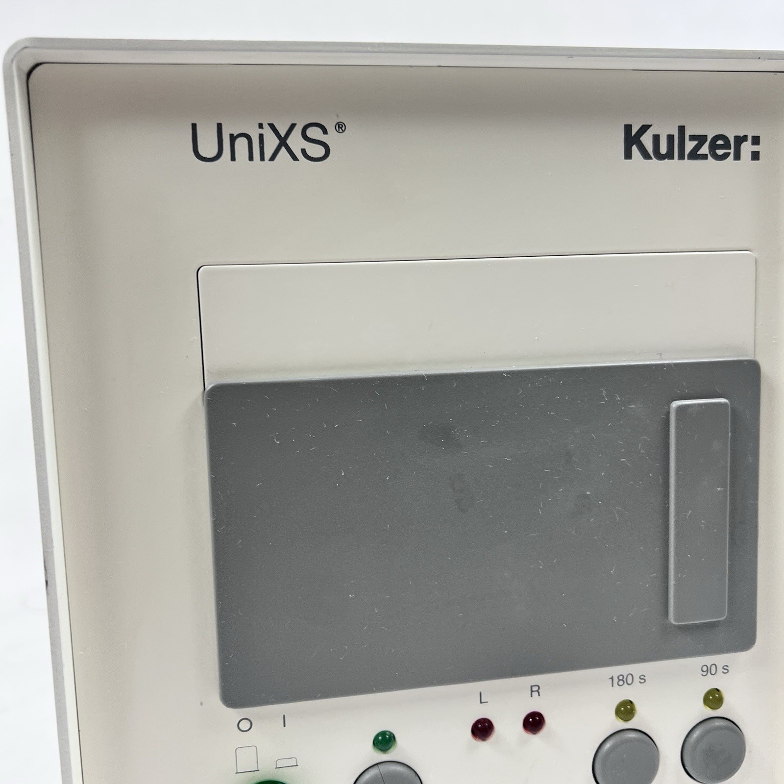 Heraeus Kulzer Unixs Light Curing Polymerization Dental Implant Working