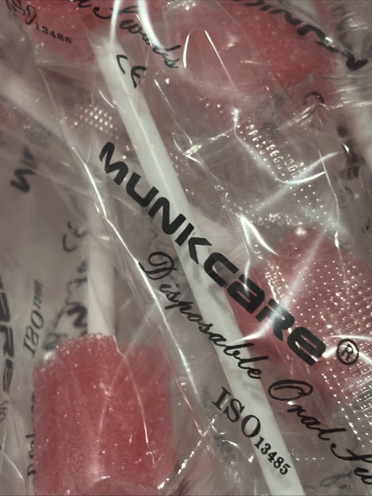 ZIZNBA Disposable Oral Swabs – 50 pcs. Yellow individually Wrapped + 39 Red Munk