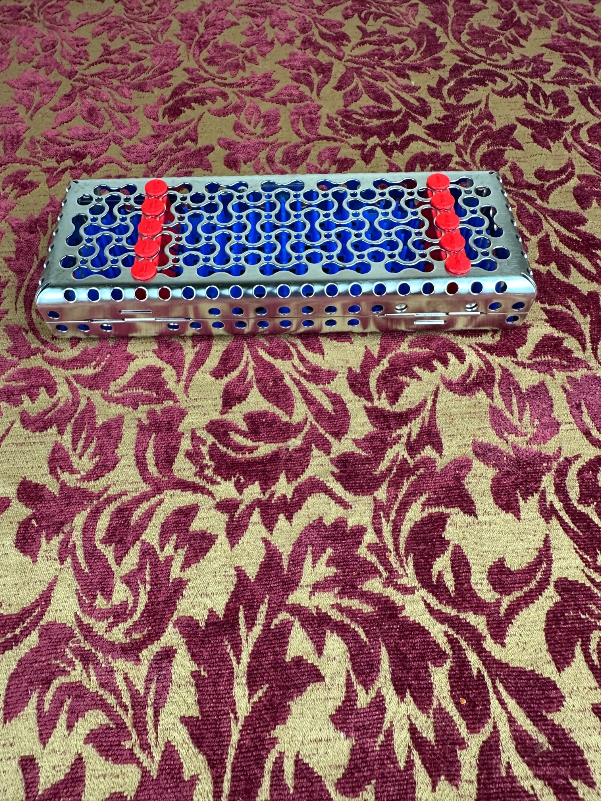 Hu-Friedy IMS Infinity Series Cassette Holds 5-instruments Red Blue