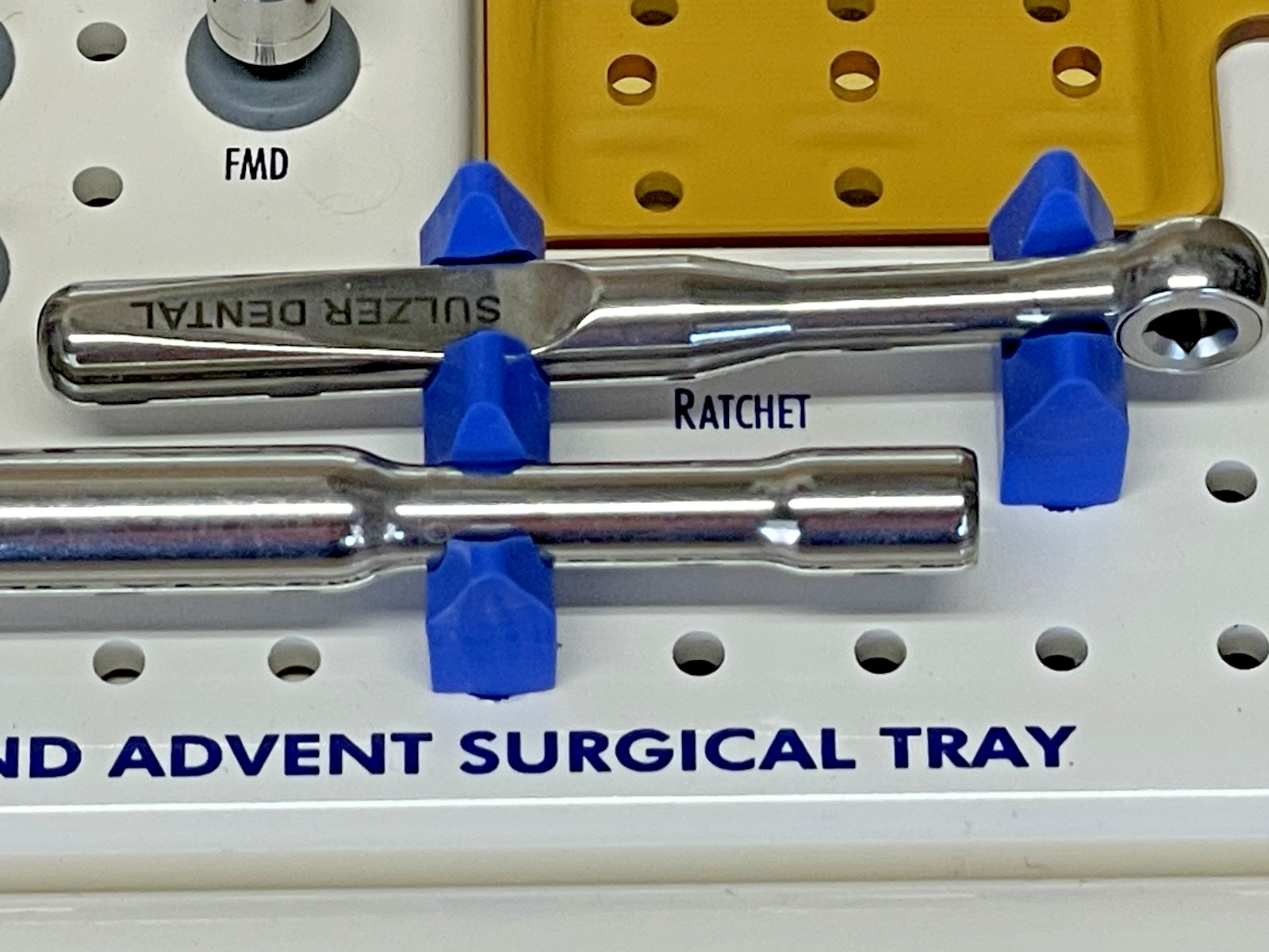 Sulzer Medica Tapered Screw-Vent and Advent Kit, Excellent, Pictured Items Only
