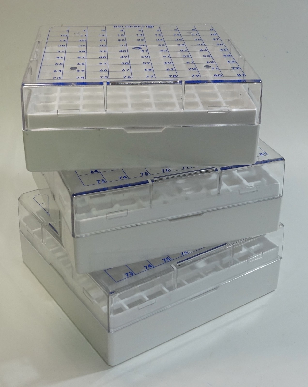 Lot of 3 Nalgene 5026-0909 Polycarbonate Cryo Boxes, Hold 81 Vials – CLEAN