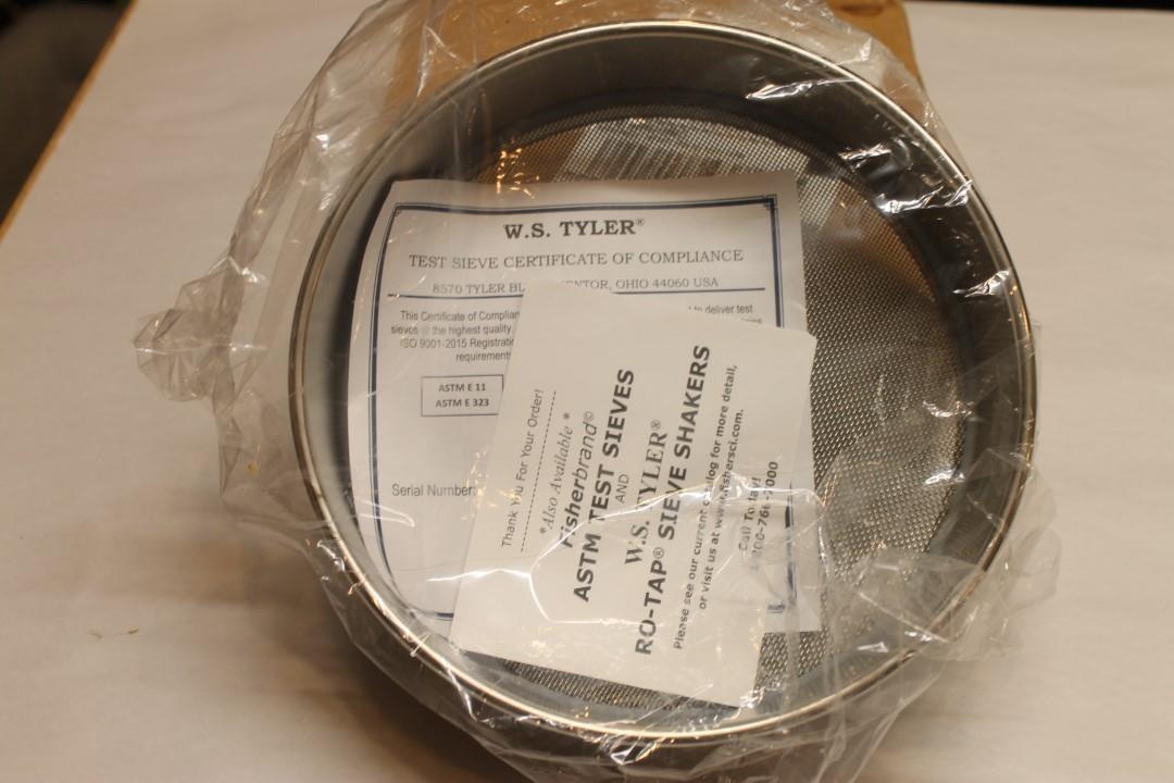 Fisherbrand U.S. Standard Stainless Steel Test Sieve 0488110M 8 in. x 2 in NEW