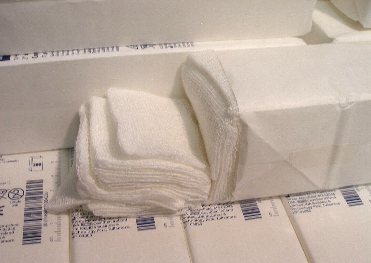Gauze Cotton Sponge 2″ x 2″ 12-Ply Non-Sterile Package of 1000, Dental Medical