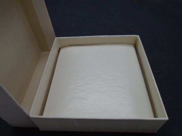FISHER SCIENTIFIC 3×3” and 6×6” Analytical Low-Nitrogen Weighing Paper
