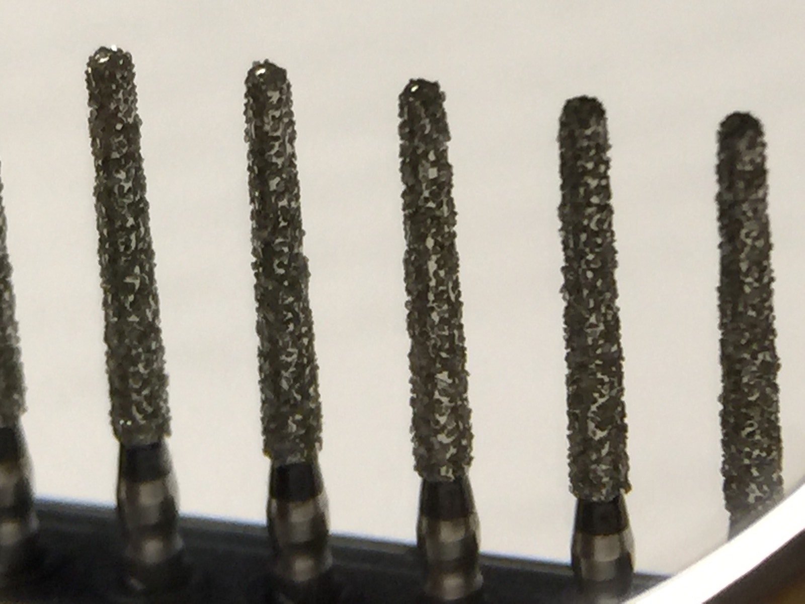 Diamond Burs 100×199-856-015SXC extra course 1.6 mm Dia. 10mm Cutting Length.