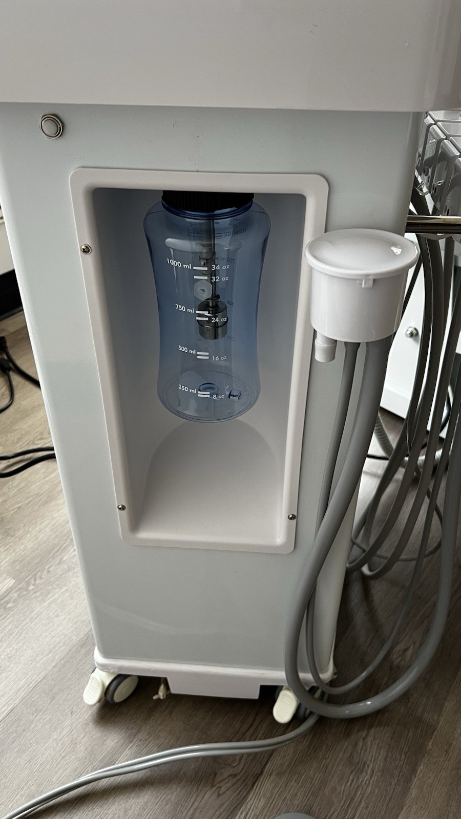 TPC Dental Mobile Unit (Model MC3600CV)