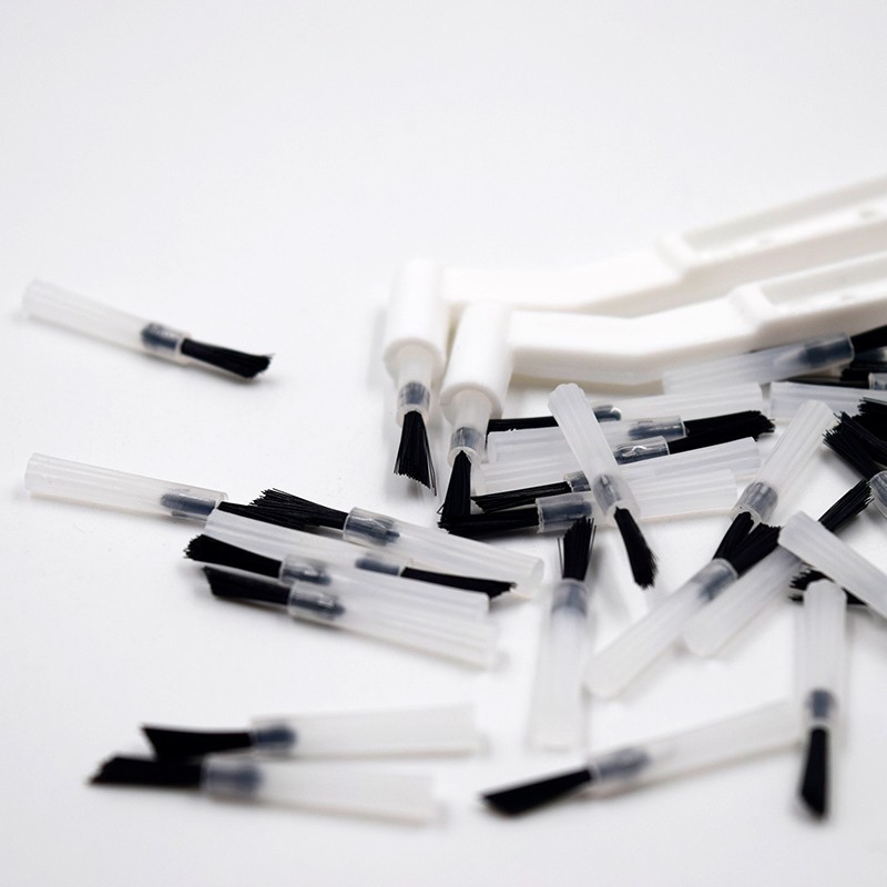 100Pcs/Pack Dental Disposable Composite Brush Tips 9mm Applicator/Handle Holder